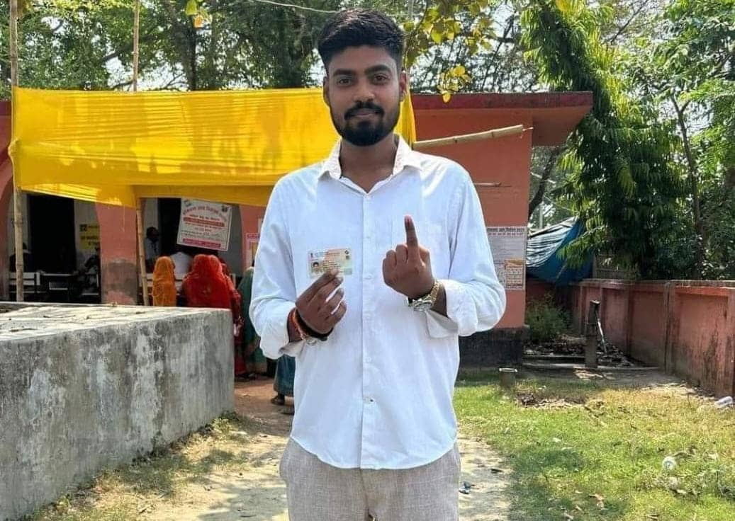 पटना यूनिवर्सिटी के छात्र हर्ष राज की हत्या ने पकड़ा तूल! सड़क पर उतरे छात्र, इलाका पुलिस छावनी में तब्दील