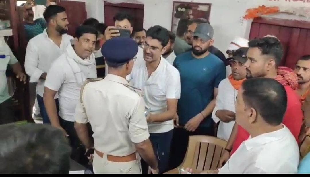 आरा में इलेक्शन ड्यूटी में जा रहे जमादार की ट्रेन से गिरकर मौत,परिजनों का रो रोकर बुरा हाल