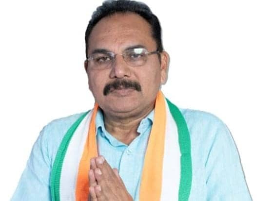 बीजेपी से अलग होने के बाद अब तक लोकसभा चुनाव क्यों नहीं जीत पाये प्रदीप यादव, जानिए वजह 