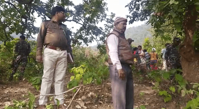 कहीं प्रेमप्रसंग में तो नहीं मारा गया लोहरदगा का सुमित! जंगल में इस हाल में पड़ा मिला शव