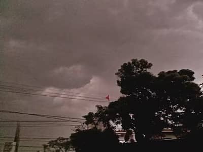 राजधानी रांची में मौसम ने ली करवट, उमस भरी गर्मी से लोगों को मिली राहत