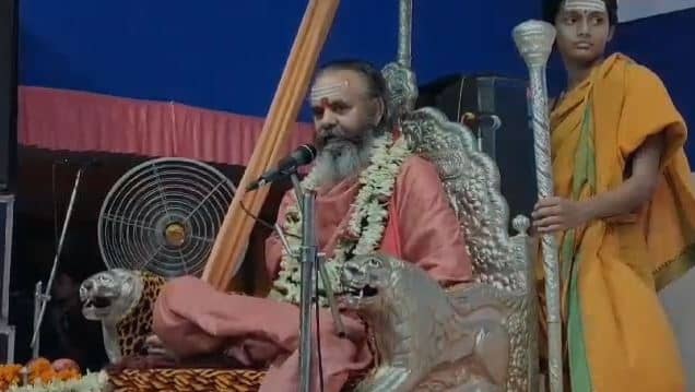 सनातनी को एक करने के लिए गरीबी की पहचान जातिवाद से उठकर आर्थिक आधार पर मूल्यांकन की जरूरत,कौन से शंकराचार्य ने पीएम मोदी से की मांग पढ़िए इस खबर में