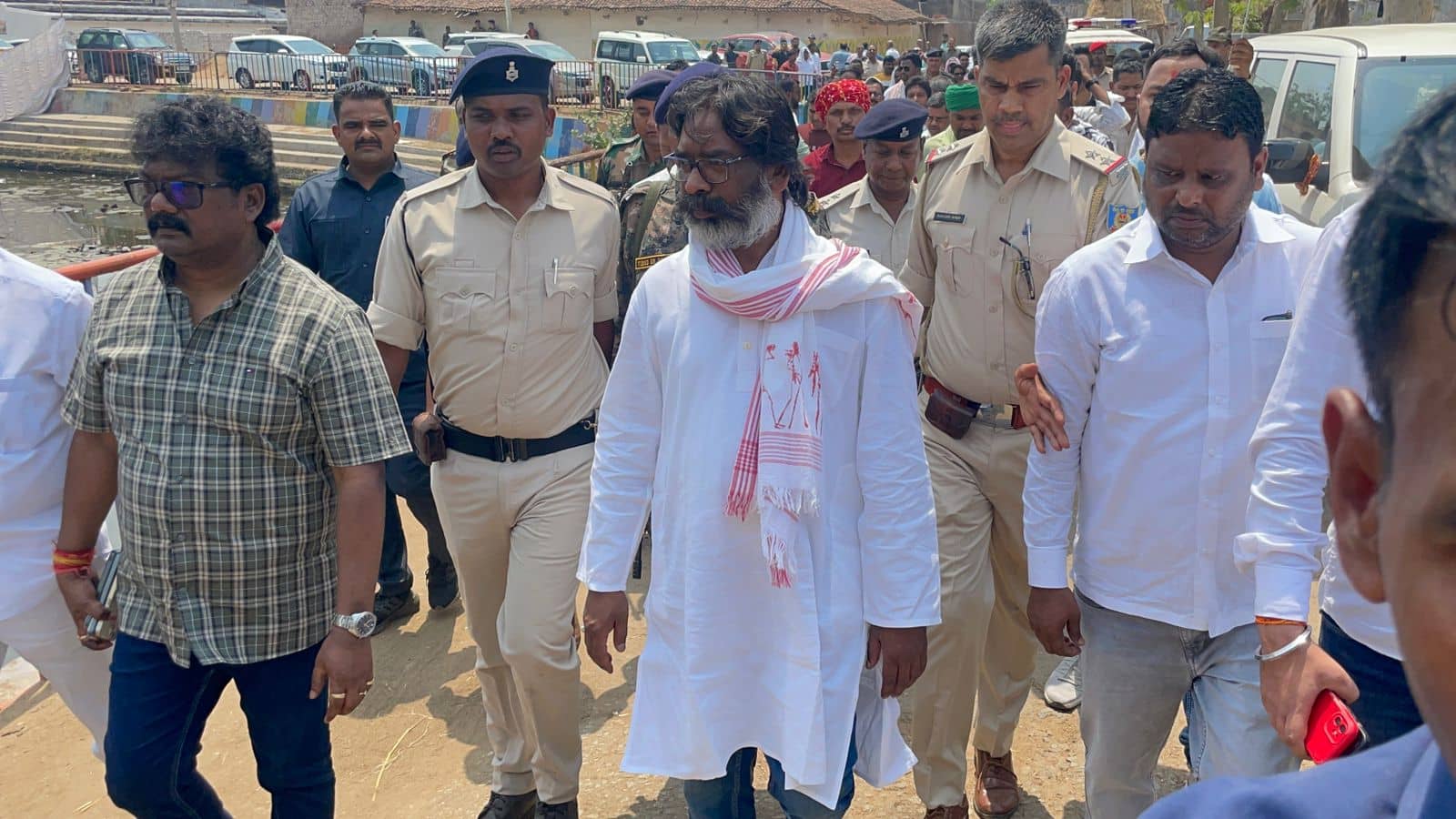 Big News: क्या हेमंत आएंगे जेल से बाहर,थोड़ी देर में हो जाएगा फैसला