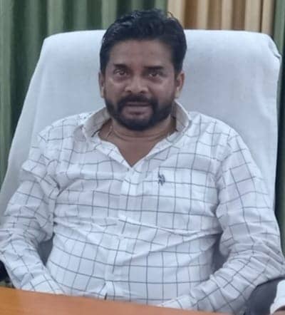 Jharkhand Politics: पढ़िए -अपने ही बुने  जाल में कैसे उलझ गए है झामुमो विधायक समीर मोहंती 