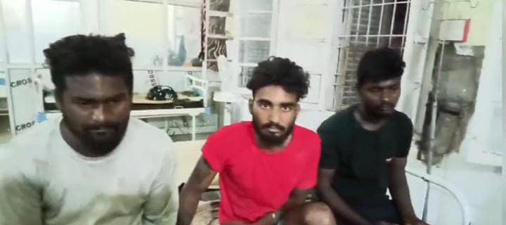 उड़ीसा का लूट गैंग  गढ़वा में सक्रिय!  स्वर्ण व्यवसायी से लूट का प्रयास कर रहे तीन लुटेरों पुलिस ने किया गिरफ्तार,दो फरार  