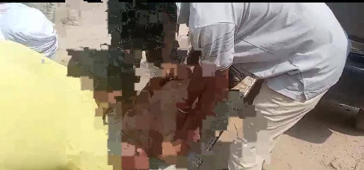 बक्सर:खंडहर नुमा मकान से लापता युवक का शव मिलने से मची सनसनी, परिजनों ने हत्या की जताई आशंका