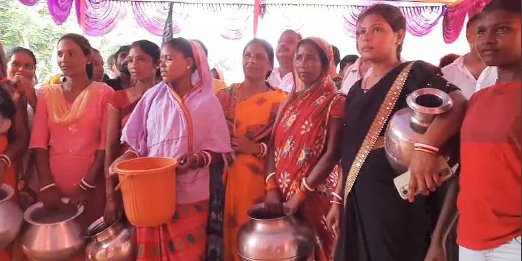 नगर निगम की लापरवाही से बूंद-बूंद पानी को मोहताज, 10 दोनों का दिया अल्टीमेटम