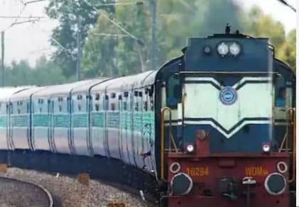 यात्रीगण कृपया ध्यान दें : रांची-नई दिल्ली समर स्पेशल ट्रेन को मिला अवधि विस्तार, जानें कबतक चलेगी