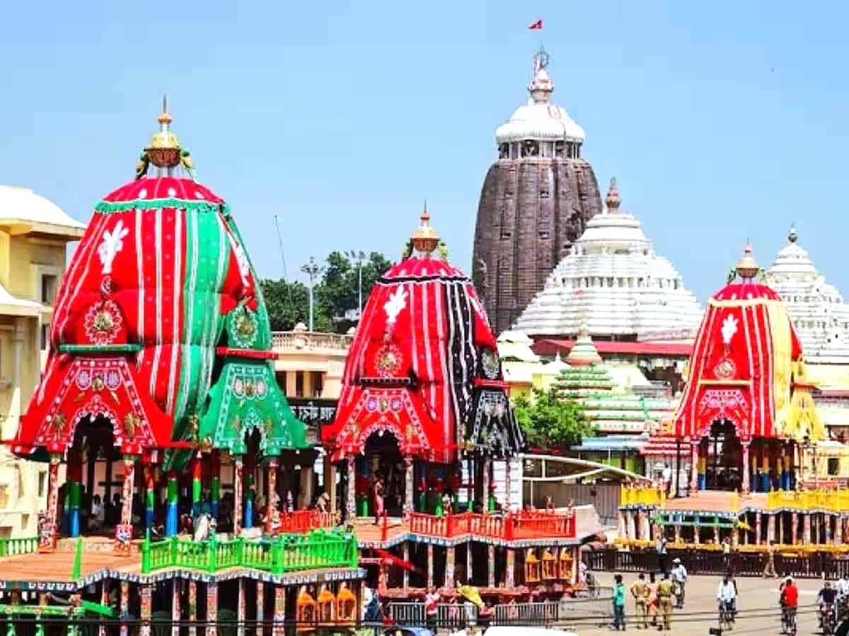 पुरी में 4 दशक बाद खोले गए बहुचर्चित सर्पकोष, नागमणि की जगह मिला हीरे जवाहरात का जखीरा, हैरानी में पंडा समाज