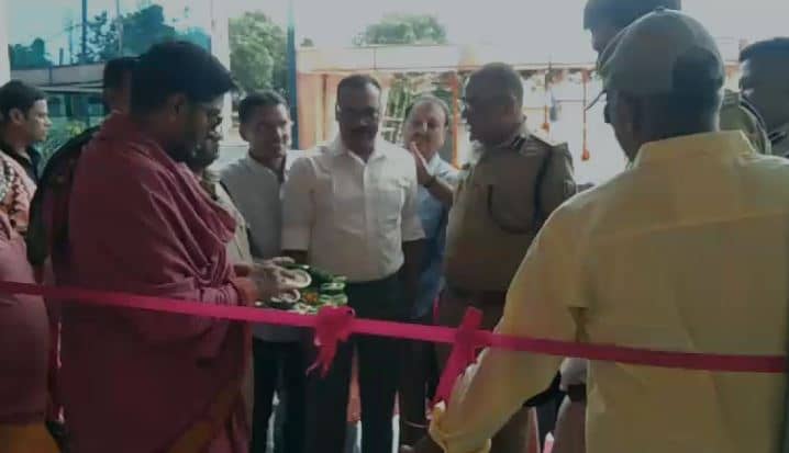 चार सितारा होटल का आनंद लेना है तो आइए देवघर,मैस्टिफ सेलेक्ट मेधा प्लाजा नामक होटल का संताल परगना डीआईजी और देवघर एसपी ने किया उद्घाटन