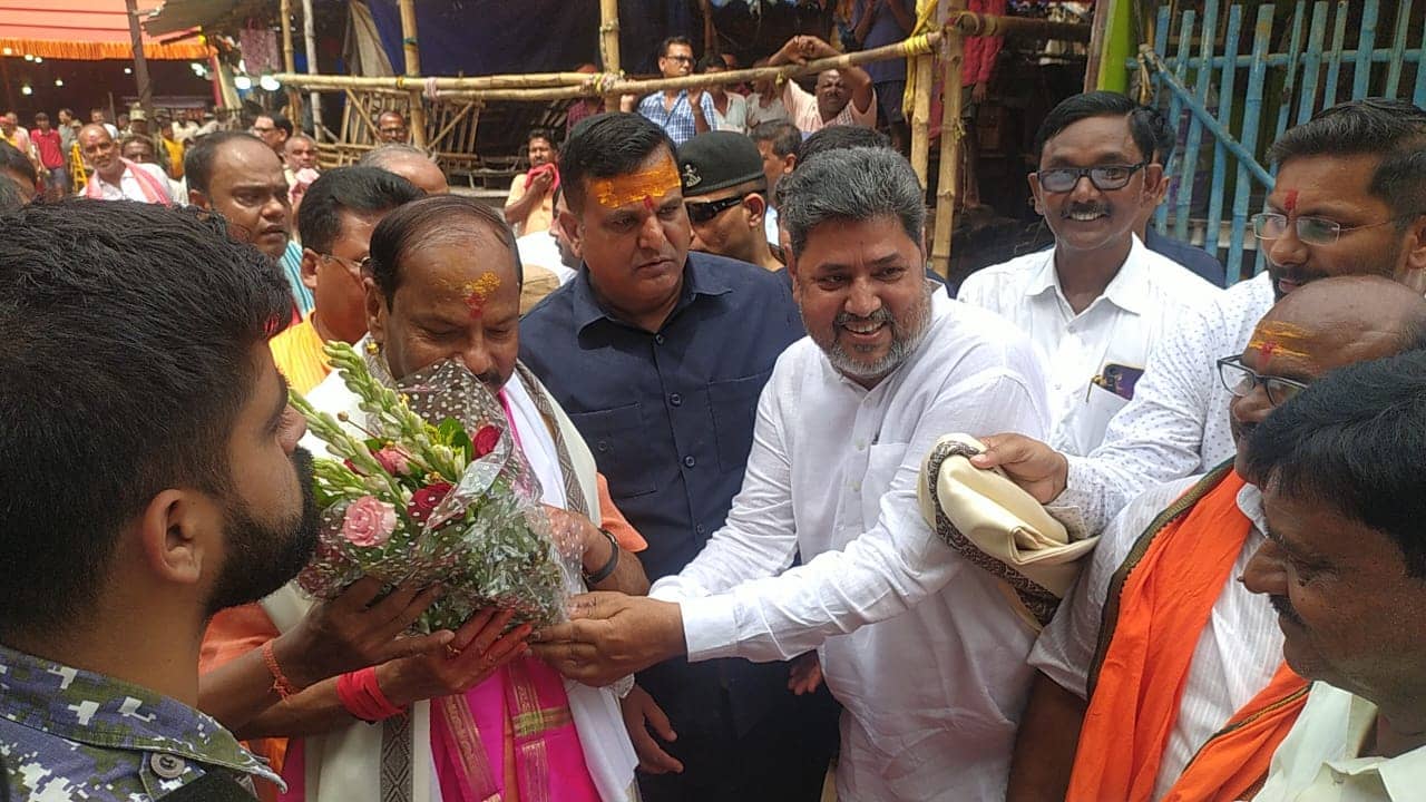 दुमका में भाजपा का सर दर्द बना अंतर्कलह! ऐसा ही चलता रहा तो लोकसभा के बाद कहीं डुबो ना दे विधानसभा चुनाव में पार्टी की नैया