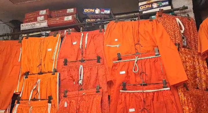 सावन की खुमारी में डूबी लौहनगरी, गेरुआ रंग के कपड़ों से पटे शहर के दुकान, पढ़ें इस बार क्या खास है तैयारी