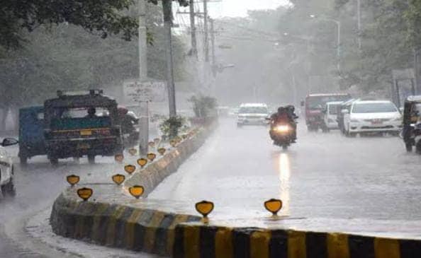 Weather Report: झारखंड में आज भी जमकर बरसेंगे बादल!इन पांच जिलों में भारी बारिश का अलर्ट जारी