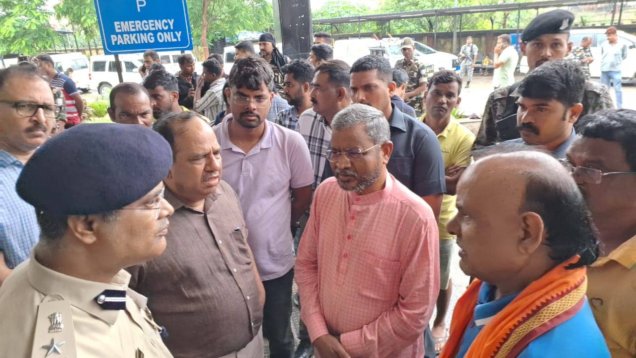 स्पेशल ब्रांच के दारोगा की हत्या से पुलिस महकमा में हड़कंप,जानिए बाबूलाल मरांडी ने क्या कहा