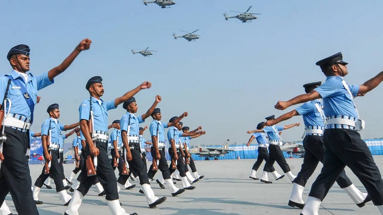 Indian Air Force vacancy: भारतीय वायुसेना में ग्रुप सी के पदों पर निकली भर्ती, 10वीं और 12वीं पास कर सकते हैं अप्लाई
