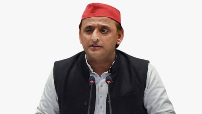 अयोध्या रेप कांड: पढ़िए क्यों "बैक फुट" पर अखिलेश यादव है तो पसोपेश में है कांग्रेस 