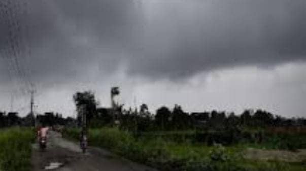 Weather Alert:आज झारखंड के 17 जिलों में भारी बारिश की चेतावनी, रांची और आस पास के इलाकों में गरज के साथ बारिश का अलर्ट, सावधान रहें किसान