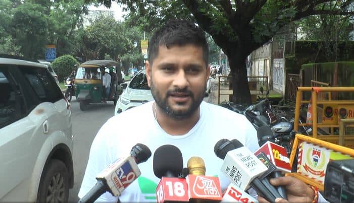 नई पिच तैयार कर रहे क्रिकेटर सौरभ तिवारी, लेने वाले हैं बड़ा निर्णय