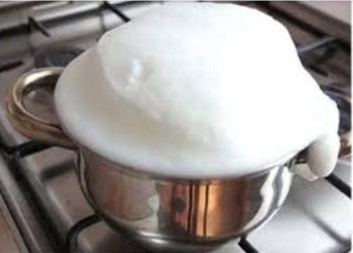 उबालने या फ्रिज में रखने के बावजूद फट जाता है दूध तो अपनाएं ये ट्रिक, लम्बे समय तक फ्रेश रहेगा दूध