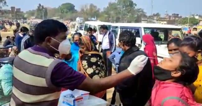 कोरोना का खौफ :  राहगीरों की जांच, रोक-टोक अभियान भी जारी