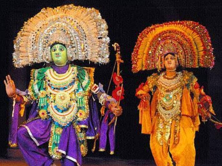 कोल्हान की धरती से हुई थी विश्व प्रसिद्ध छऊ नृत्य की उत्पति, जानें कैसे मिली दुनिया में पहचान