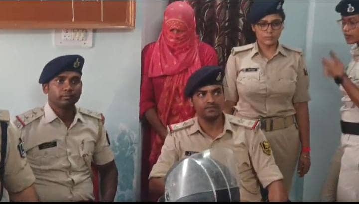 जो हमारे बीच आएगा जान से जाएगा! और फिर महिला ने करवा दी पहले प्रेमी की हत्या,पढें लव ट्रायंगल का खौफनाक मामला