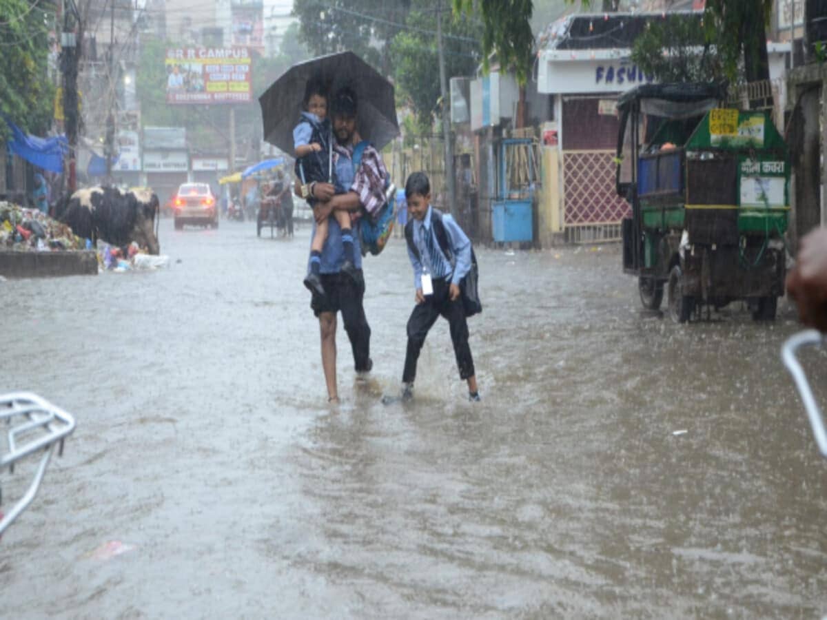 Weather Forecast:झारखंड में अभी नहीं थमेगी आफत की बारिश,आज इन तीन जिलों में गरज के साथ भारी बारिश और वज्रपात का अलर्ट