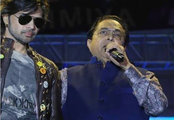 सिंगर हिमेश रेशमिया के पिता का मुंबई के अस्पताल में निधन, 87 की उम्र में ली अंतिम सांस