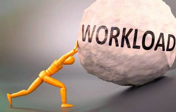 वर्कलोड बन रहा मौत का कारण! स्ट्रेस और वर्क प्रेशर के कारण लोग हो रहे हार्ट प्रॉब्लम के शिकार, जानें कितना हो सकता है खतरनाक