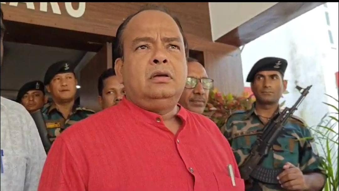 झारखंड में इंटरनेट सेवा बन्द को लेकर मंत्री इरफान अंसारी ने क्या कहा भाजपा के बारे में, पढ़िए विस्तार से