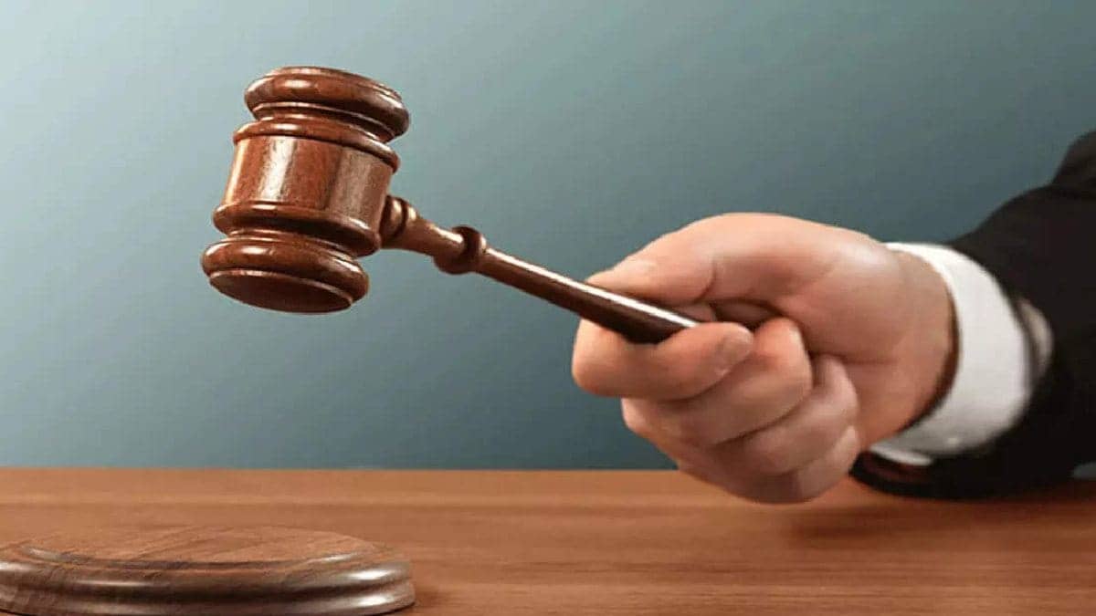 रांची: पत्नी से जबरन शारीरिक संबंध बनाने पर कोर्ट ने व्यक्ति को दोषी करार दिया, आरोपी भेजा गया जेल