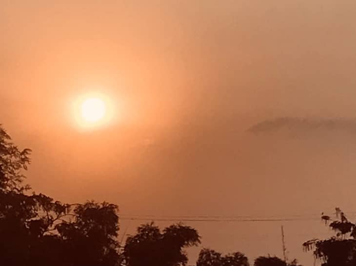 Weather Forecast:अगले तीन-चार दिनों में झारखंड का पारा होगा हाई, लोगों को सतायेगी गर्मी, पढें आज कैसा रहेगा राज्या का मौसम