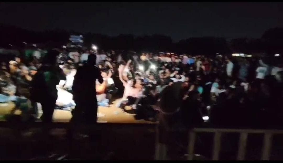 JSSC का घेराव करने आए छात्रों ने की देर रात की पत्थर बाजी, कई पुलिस कर्मी घायल