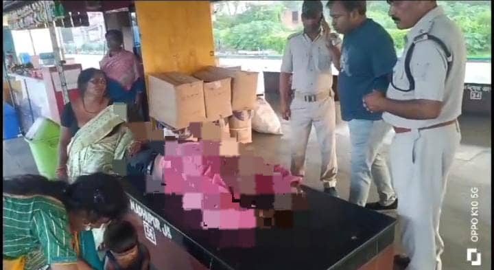 दक्षिण बिहार एक्सप्रेस ट्रेन में यात्री को आया हार्ट अटैक, मौत से ट्रेन में मची हलचल, जानें कहां का रहने वाला था यात्री