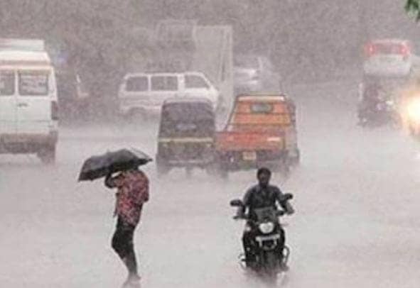 Weather News:झारखंड से कब विदाई लेगा मानसून? आज कोल्हान प्रमंडल के इन तीन जिलों में गरज के साथ बारिश की संभावना, येलो अलर्ट जारी