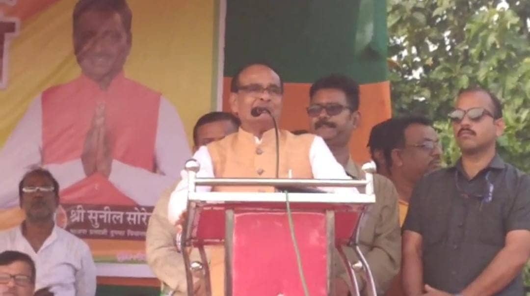 दुमका: हेमंत सरकार की मंईयां सम्मान योजना पर ये क्या बोल गए केंद्रीय मंत्री शिवराज सिंह चौहान, पढ़िए