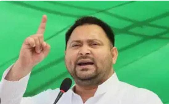 Jharkhand Election:दूसरे चरण के प्रचार प्रसार के लिए पटना से रांची रवाना हुए तेजस्वी यादव, कहा-झारखंड में इस बार इंडिया गठबंधन की बनेगी सरकार