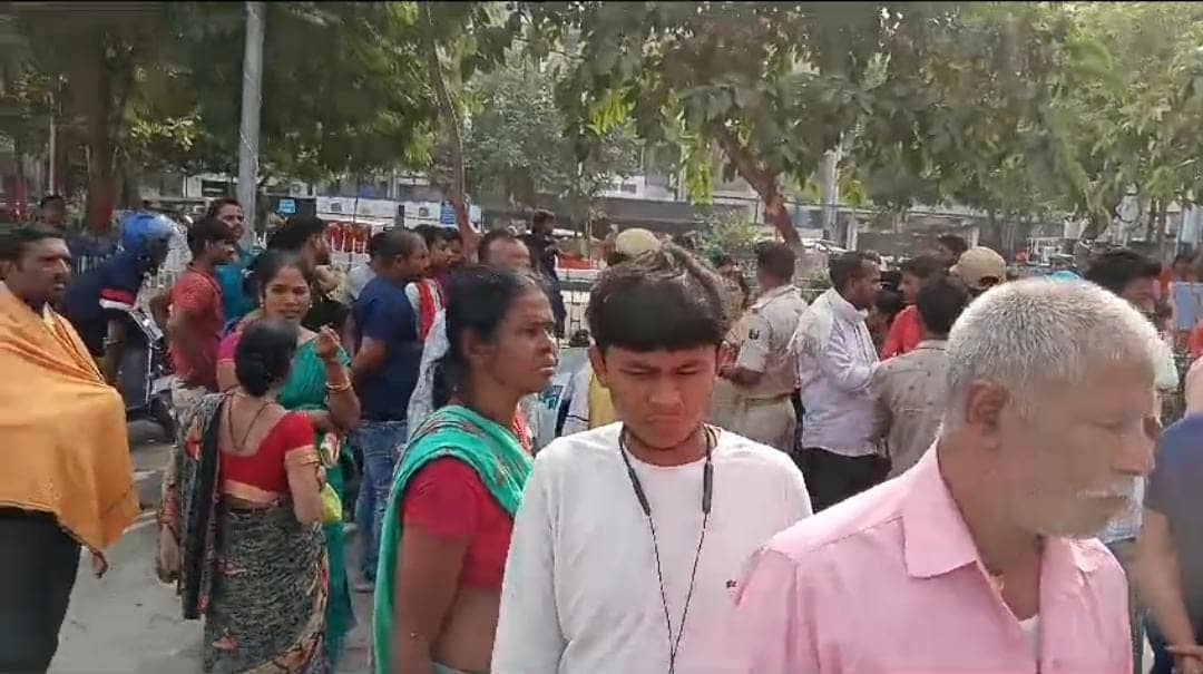 बिहार के सरकारी अस्पताल में मरीज का आंख गायब, प्रबंधन ने कहा चूहा खा गया आंख, फिर NMCH में मच गया हंगामा