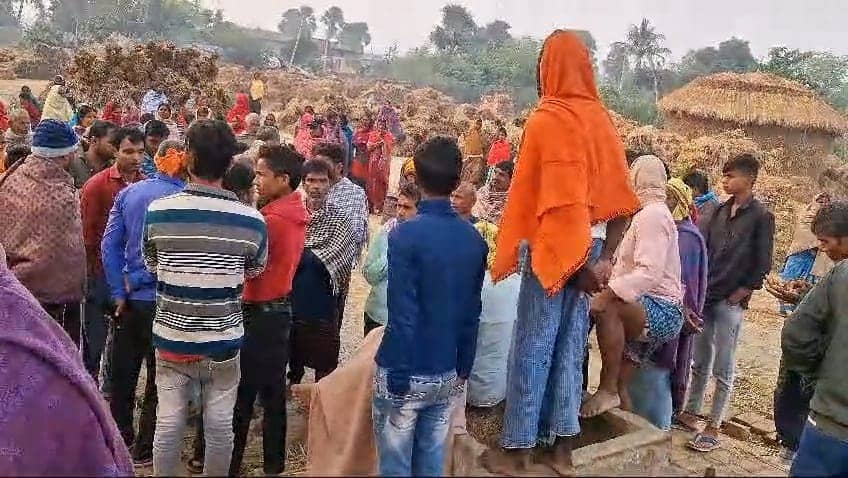 नालंदा में पति पत्नी की हत्या कर शव को घर में जलाया, इलाक़े में सनसनी 