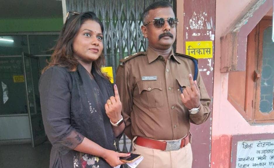 Voting Update:सुबह नौ बजे तक वोटिंग प्रतिशत में निरसा आगे तो धनबाद में दिखी सुस्ती