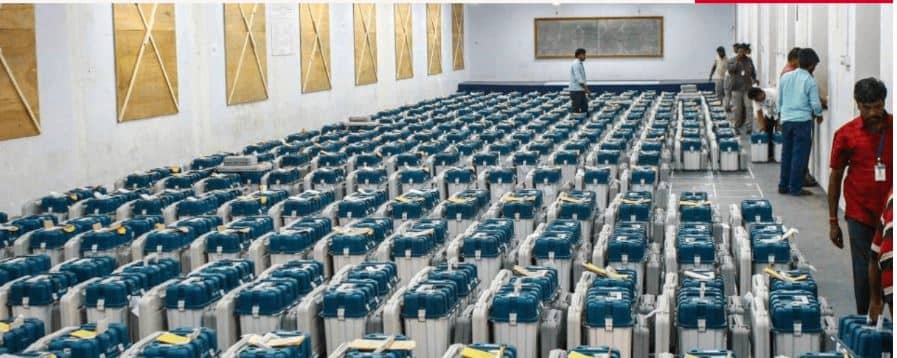 Jharkhand Vote Counting : शुरूआती रुझान में NDA को बढ़त, रांची से पोस्टल में महुआ माजी आगे, सीपी सिंह पीछे