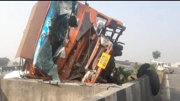 गिरिडीह में दिखा रफ्तार का कहर, दो अलग-अलग सड़क हादसों में एक की हुई दर्दनाक मौत, तीन गंभीर रुप से घायल