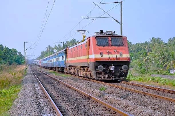 महाकुंभ को लेकर तैयार रेलवे, गया-पटना के रास्ते चलेगी स्पेशल ट्रेन, जानिए पूरी डिटेल्स