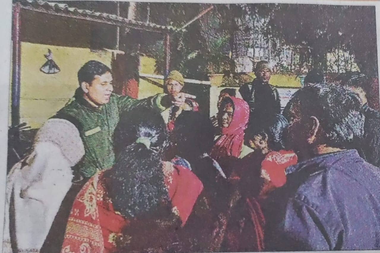 Dhanbad: वर्चस्व की लड़ाई में क्यों धुआं-धुआं हुआ लोयाबाद, पुलिस देखती रही और उपद्रवी गोली बम फोड़ते रहे