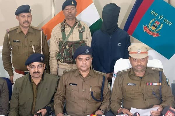 पहले मोबाइल चोरी की स्पेशल ट्रेनिंग, फिर भीड़भाड़ इलाके में बच्चे कर रहे थे हाथ साफ, पुलिस ने मास्टरमाइंड को दबोचा