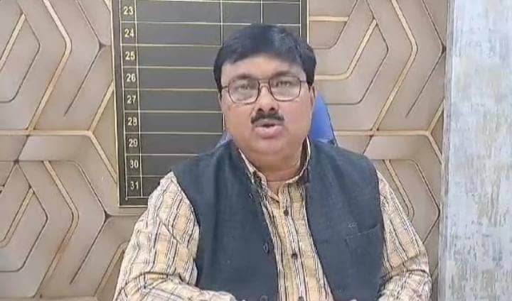 जमशेदपुर: अब शहर से जुड़ जायेंगे पूर्वी सिंहभूम के ये ग्रामीण क्षेत्र, 100 करोड़ की लागत से हो रहा है सड़क निर्माण, मार्च तक बनकर हो जायेगी तैयार