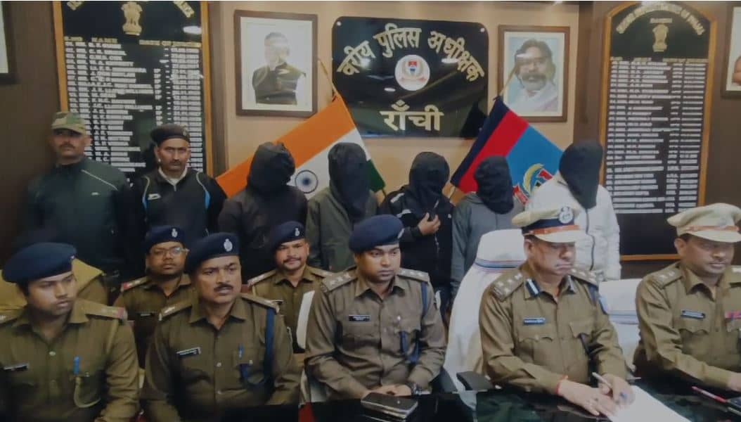 पंडरा में 13 लाख की लूट मामले में पुलिस का बड़ा खुलासा, होटल में रची गई थी घटना की साजिश, संचालक था मास्टरमांइड