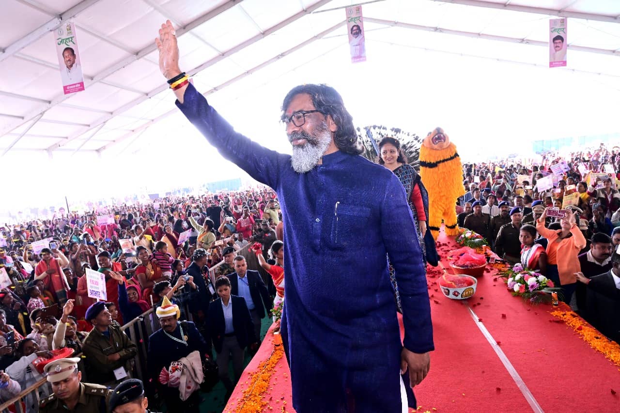 मंईयां सम्मान योजना: लाभुकों के खाते में खटाखट पहुंचे 2500 रुपये, गवाह बनीं 5661791 महिलाएं, सीएम हेमंत ने कहा-धन्यवाद