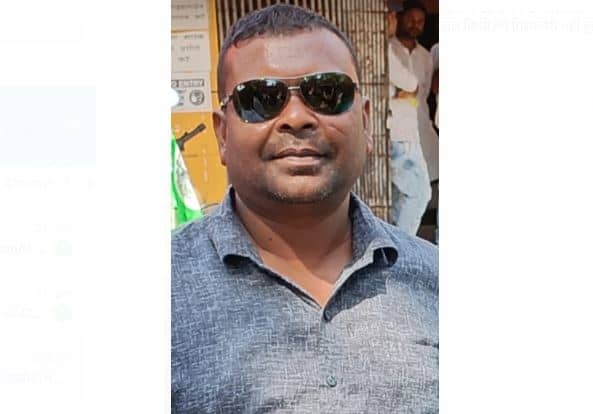 Breaking : रामगढ़ में JMM नेता की गोली मारकर हत्या, आक्रोशितों ने भुरकुंडा-बरकाकाना रोड किया जाम