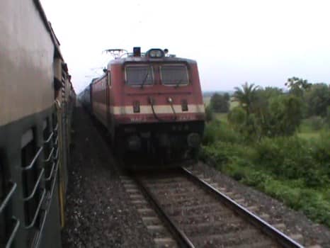 रेल यात्रियों के लिए महत्वपूर्ण जानकारी, इस दिन कई ट्रेनें रद्द तो कई के मार्ग में होगा परिवर्तन, जानिए विस्तार से